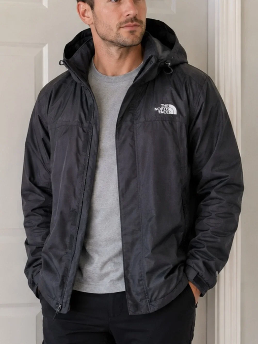 The North Face Black Hooded Waterproof Rain Jacket Men’s Medium